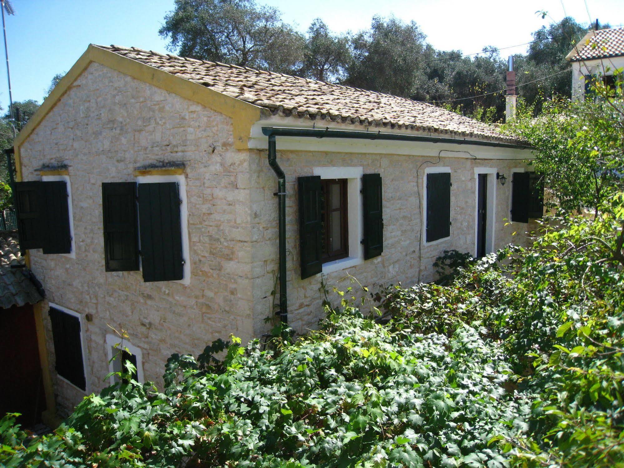 Adamantia Hotel Gaios Exteriör bild