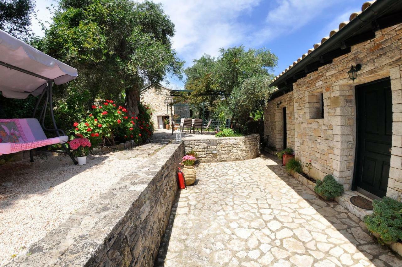 Adamantia Hotel Gaios Exteriör bild